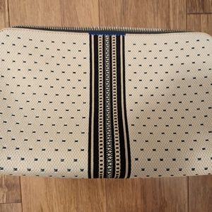 Rothy's make up/toiletries bag